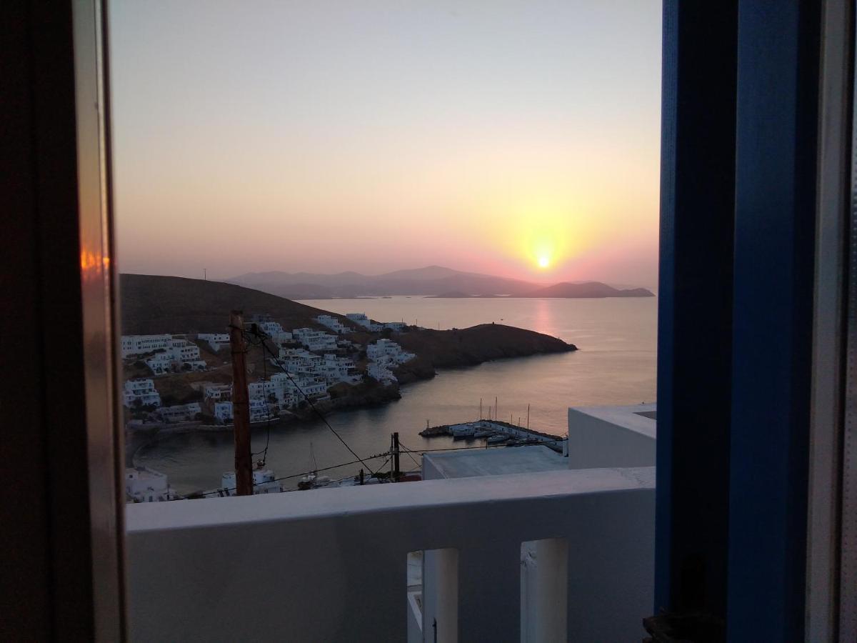 Θέαστρον - Theastron House With Great View In Chora Apartment Pera Gyalos Luaran gambar