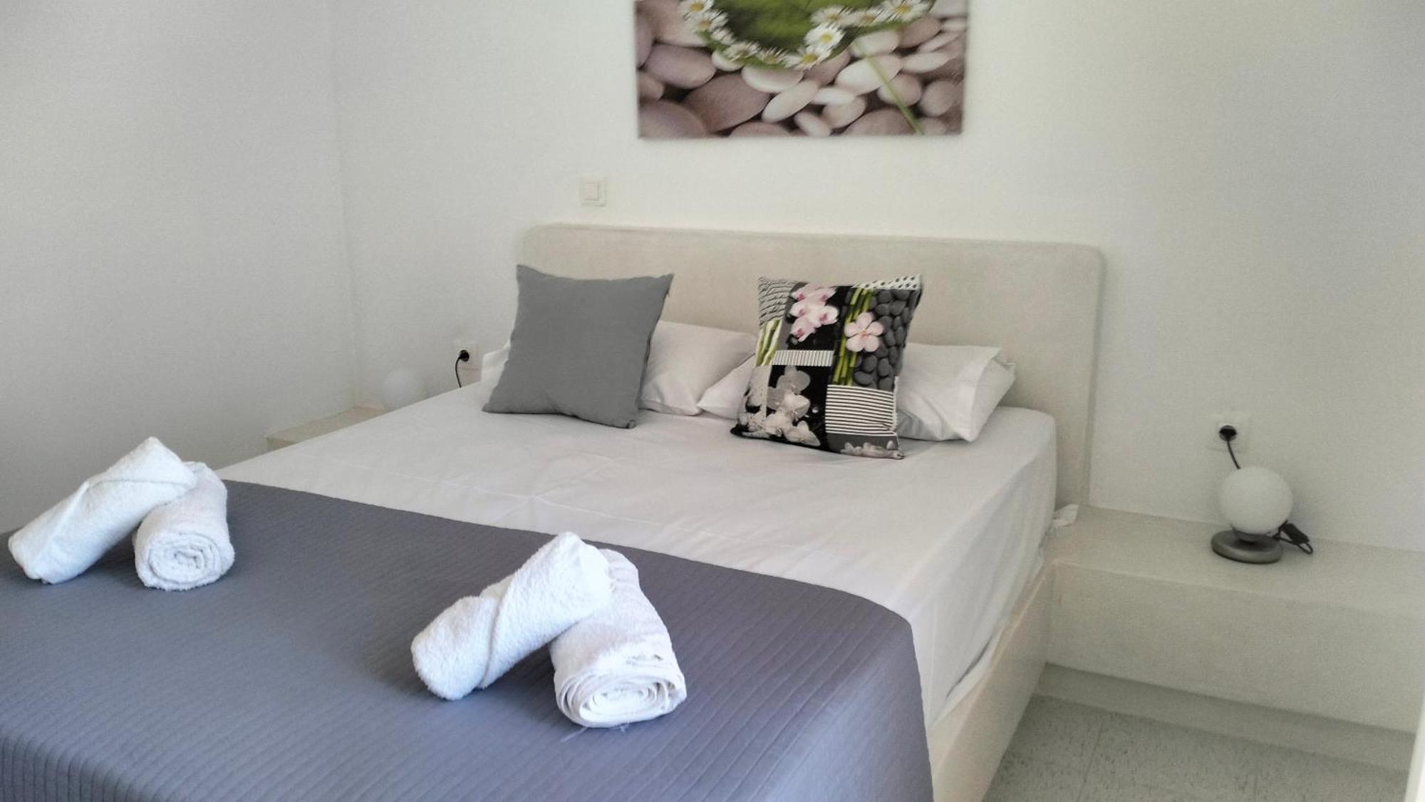 Θέαστρον - Theastron House With Great View In Chora Apartment Pera Gyalos Luaran gambar