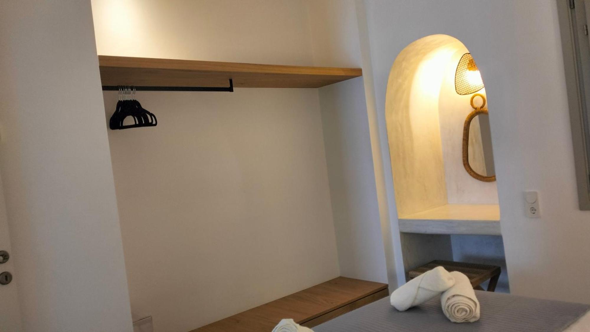 Θέαστρον - Theastron House With Great View In Chora Apartment Pera Gyalos Luaran gambar